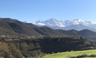 Trek in the Mgoun mountains for families