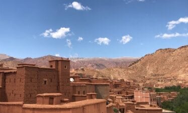 On the footsteps of the old caravans: The valley of Ounila
